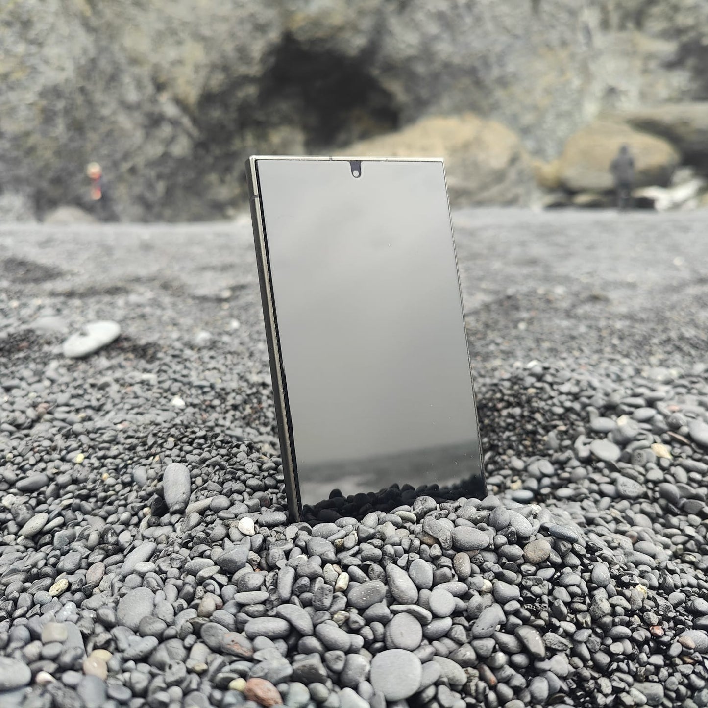 Arctic Shield Privacy panssarikalvo puhelimessa