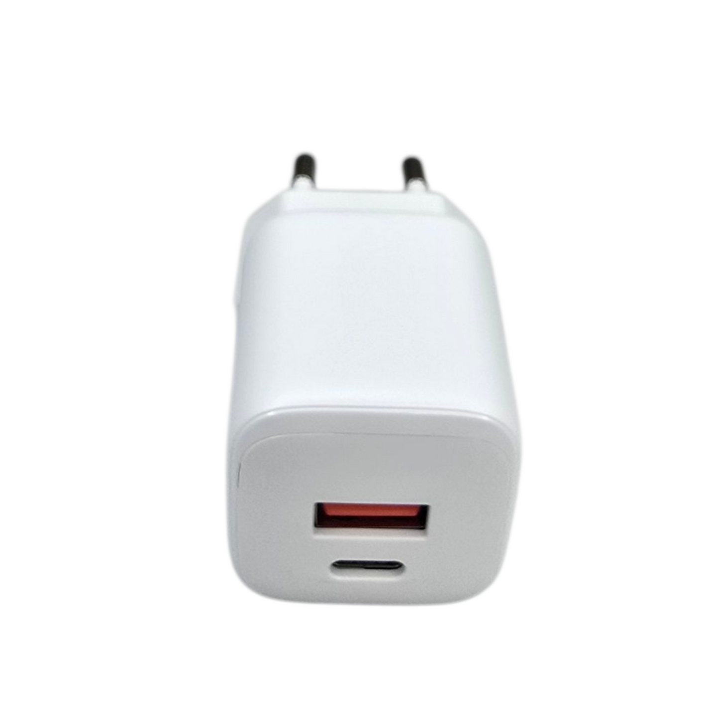 USB-C ja USB-A pikalaturi 33W – edestä