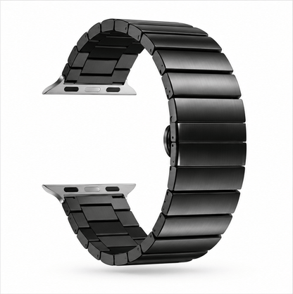 Musta Apple Watch metalliranneke kiinnitettynä kelloon