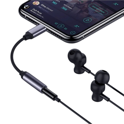 iPhone kuulokeadapteri käytössä Spotifyn kanssa