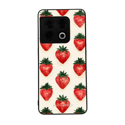 OnePlus Nord 4 Arctic Shield -suojakuori – mansikkakuosi vaalealla taustalla